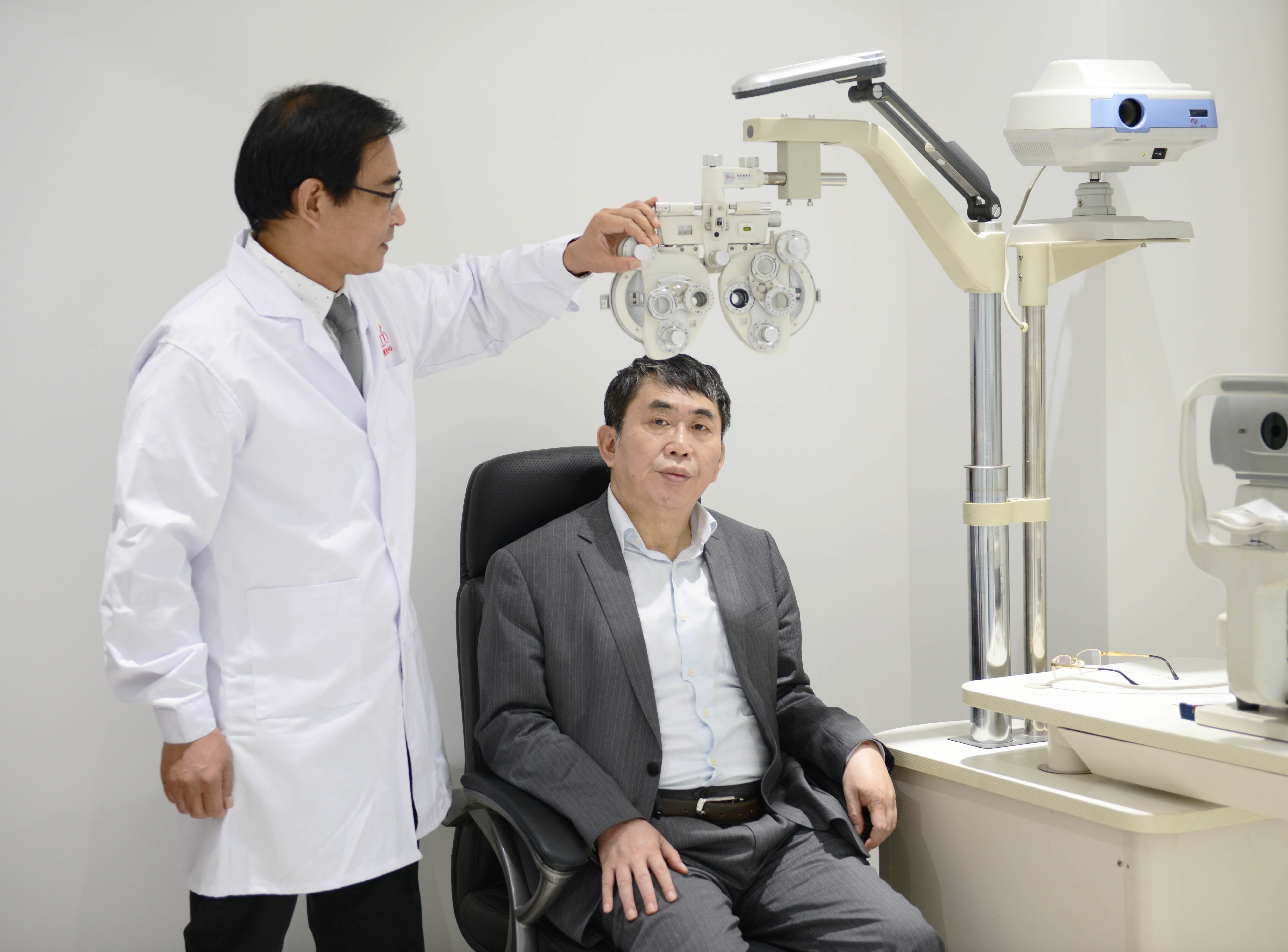 真實案例！多焦鏡為什么要定期到店復檢、調(diào)校？