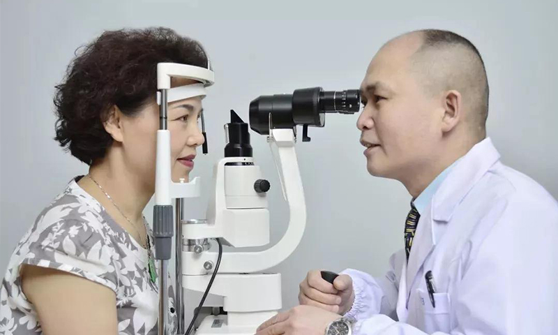 選購老花鏡為什么要先行驗光？