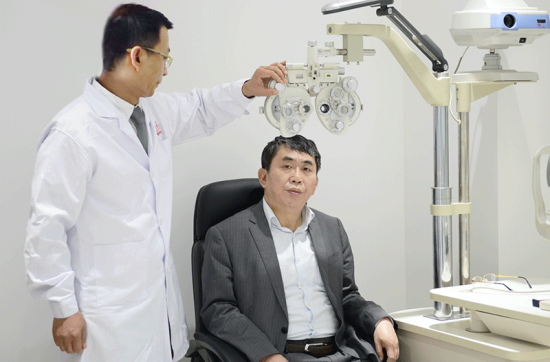 美麗島多焦鏡:十六年的堅守，只為老花眼打磨一副多焦鏡